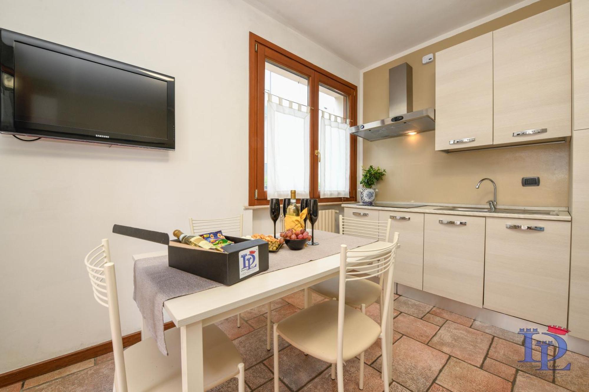 Desenzanoloft Official Partner Marriott Homes & Villas - Garden & Pool Desenzano del Garda Buitenkant foto