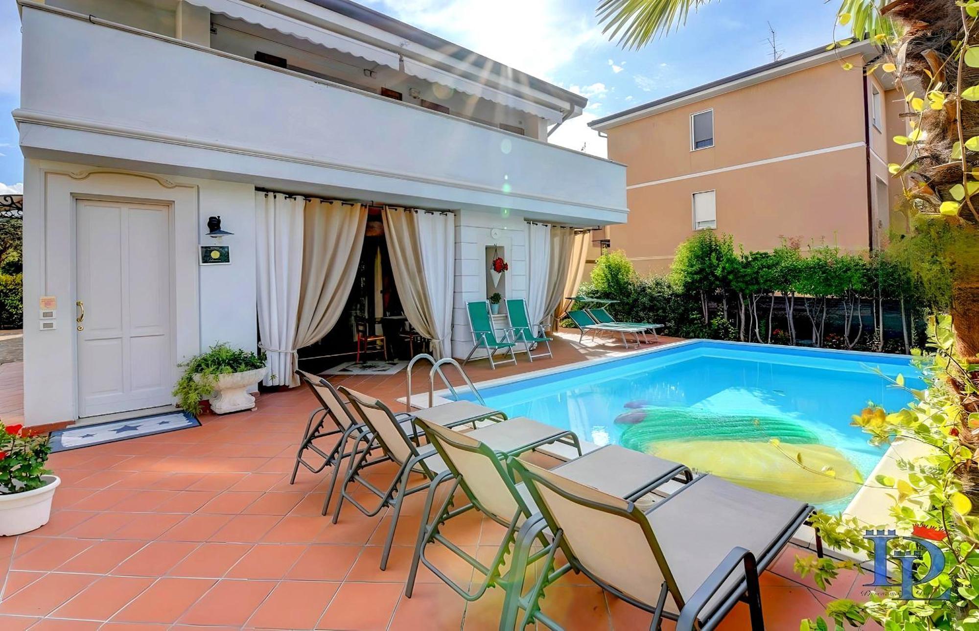 Desenzanoloft Official Partner Marriott Homes & Villas - Garden & Pool Desenzano del Garda Buitenkant foto